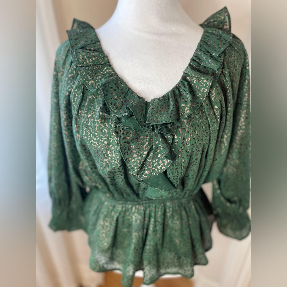 ENTRO Shimmer Leopard Print V-Neck Peplum Top Green Gold Artsy Quirky Size S NWT - Picture 10 of 12